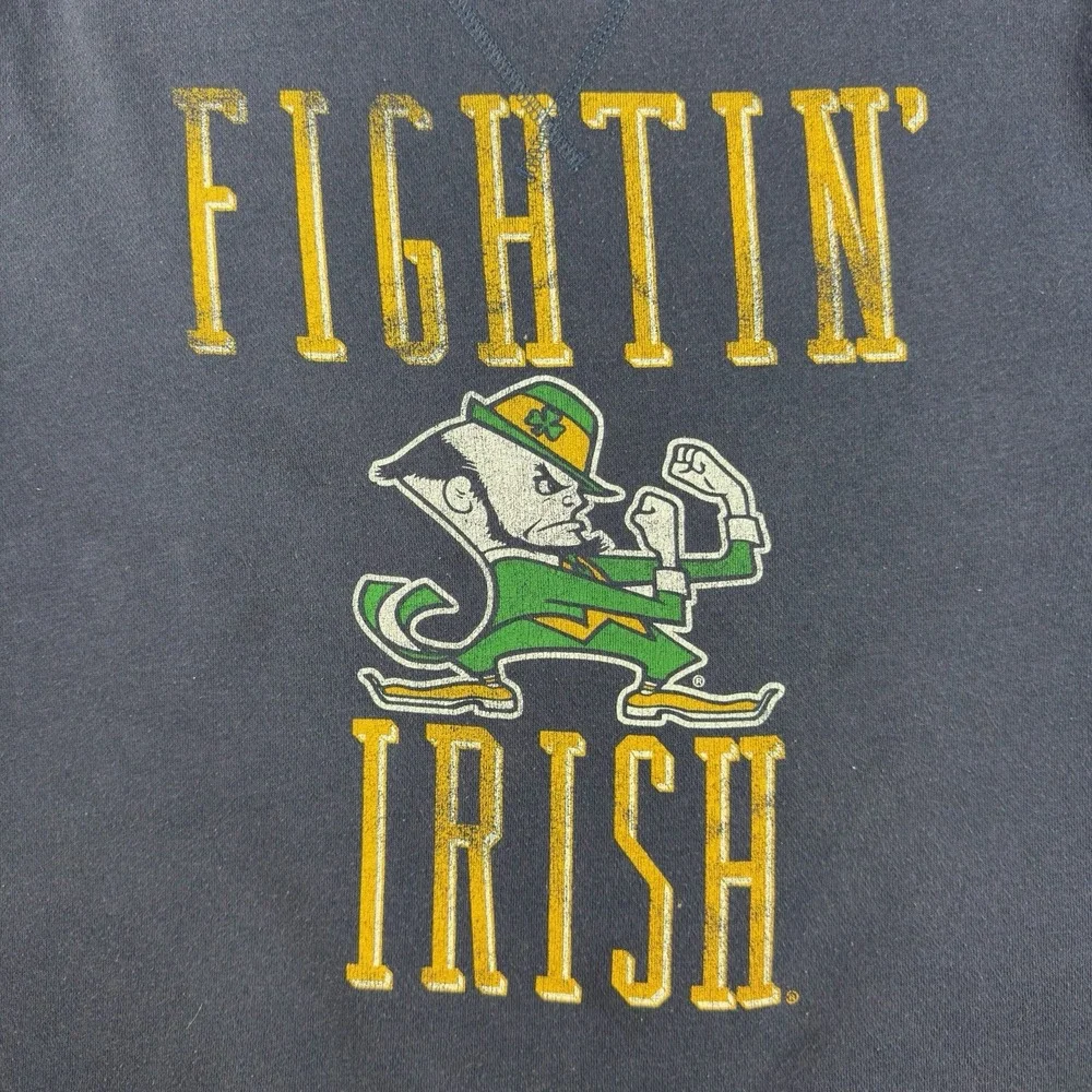 University T Fightin' Irish Mens L‎ Blue Crewneck Sweatshirt Notre Dame Mascot